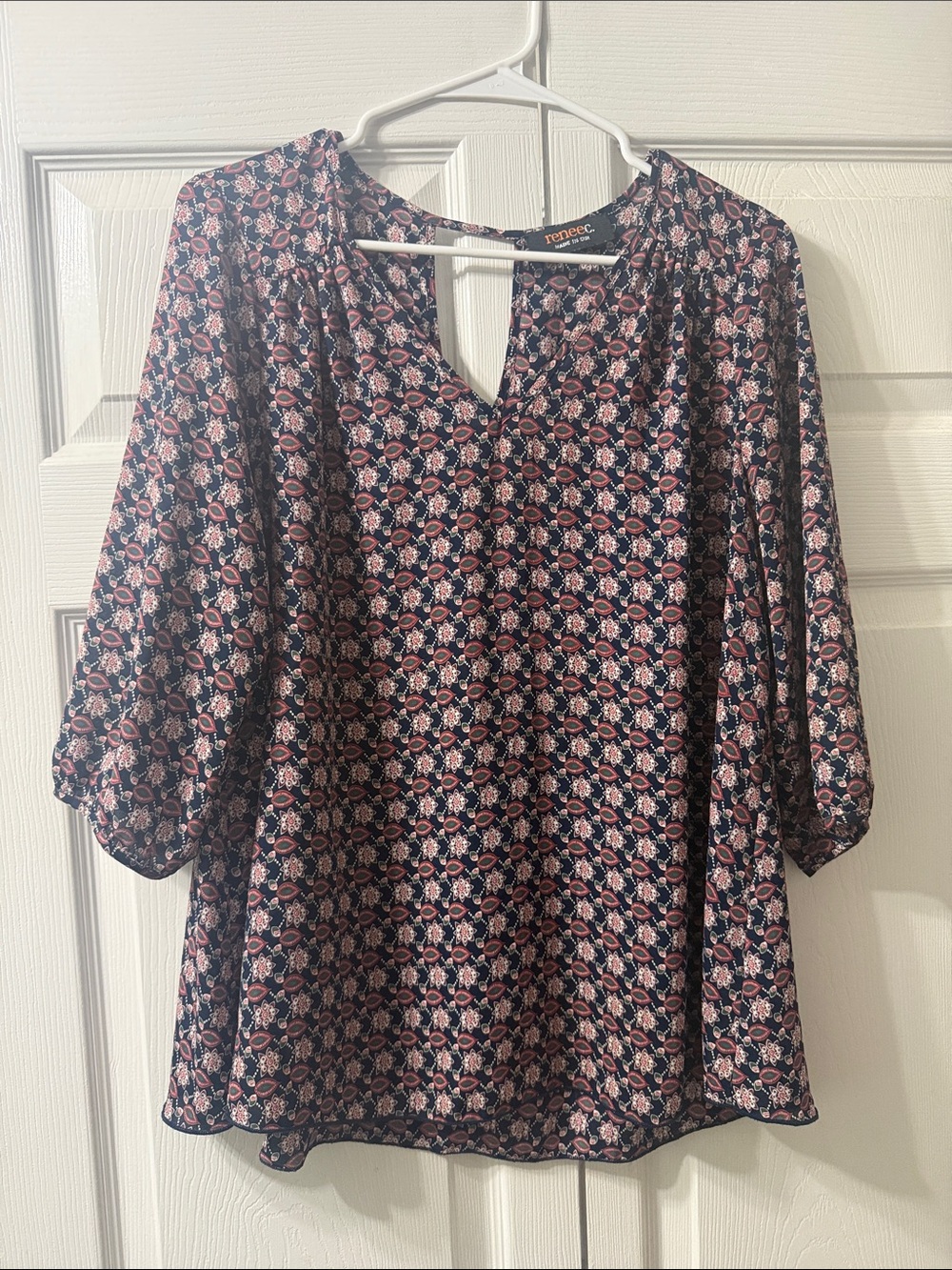 Renee C. Navy Floral Keyhole 3/4 Sleeve Blouse